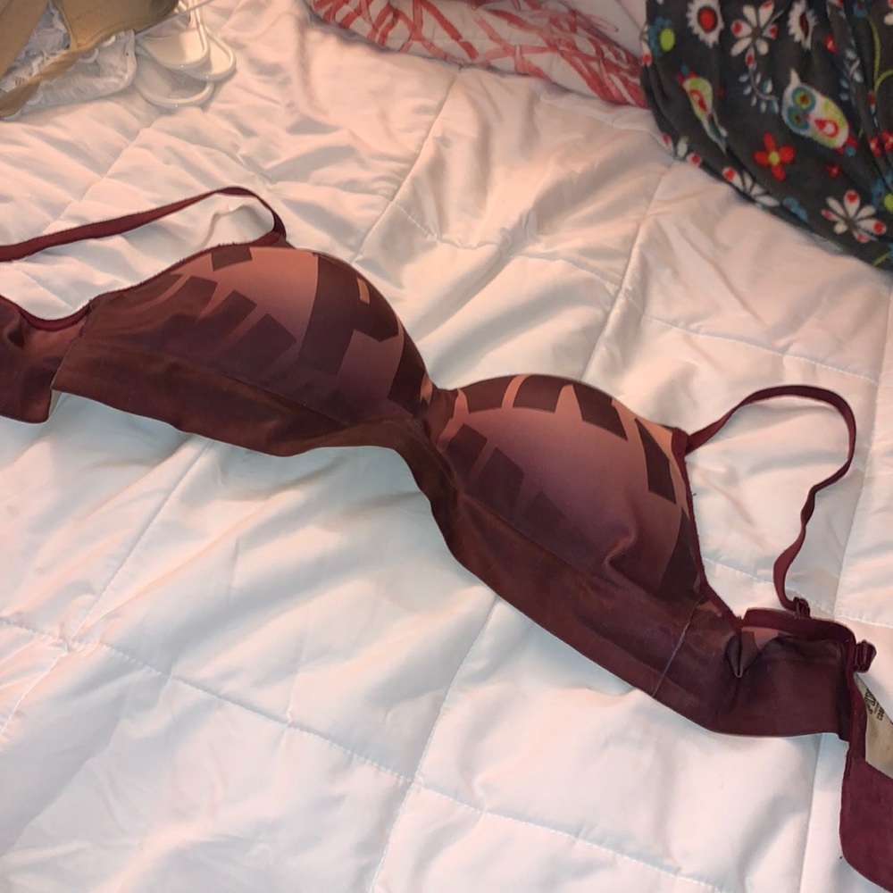 Pink bra size Large